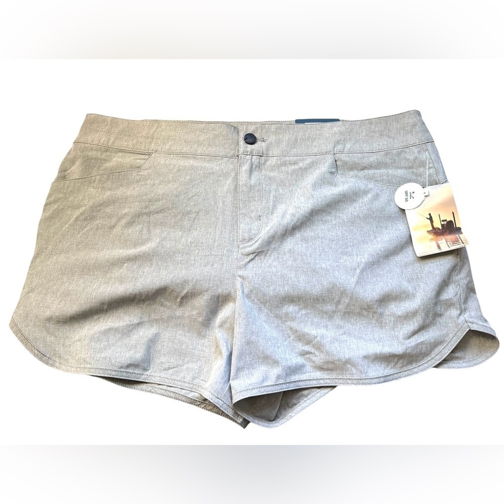 Magellan Women’s Fishing Shorts Gray Size Xl NWT!
